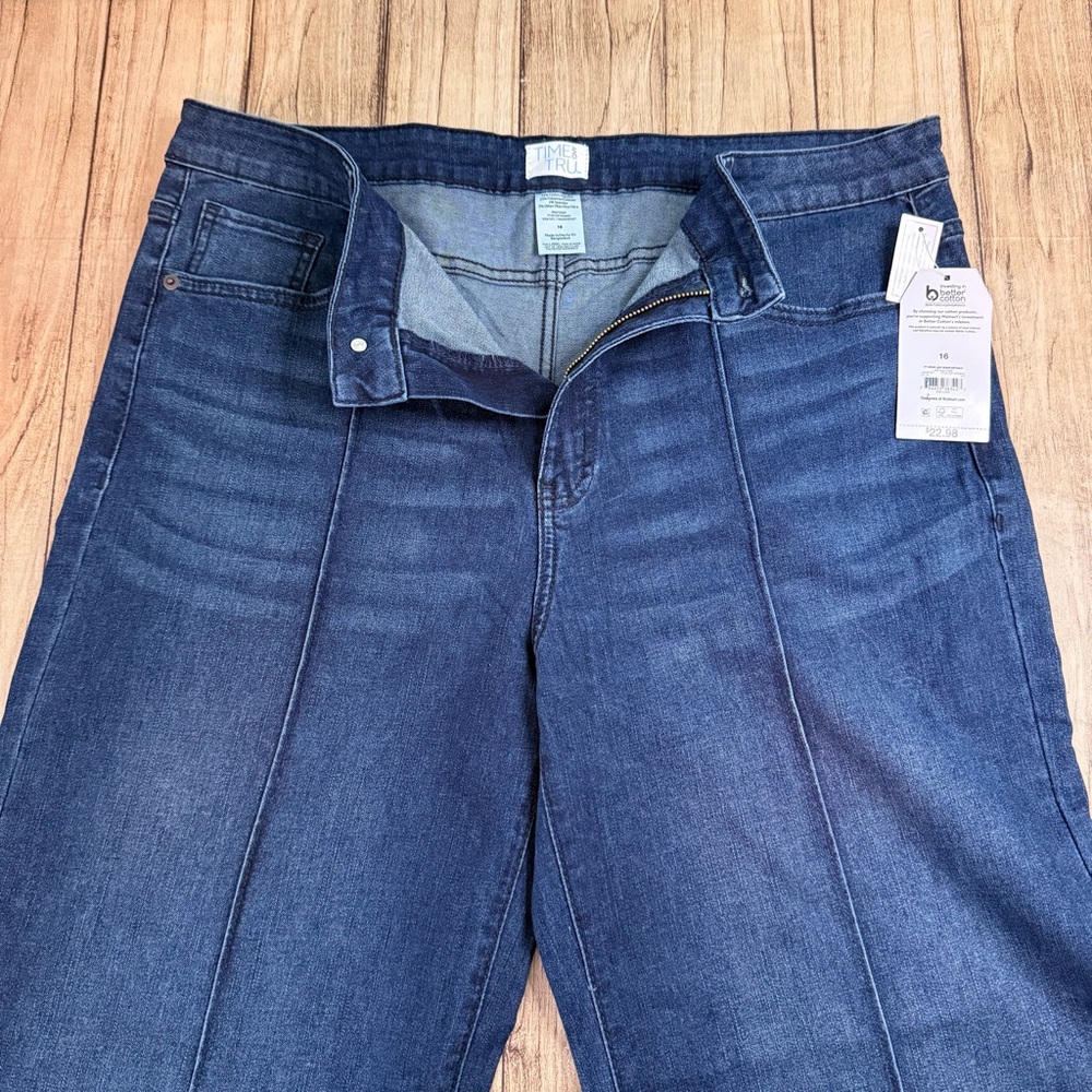 NWT Time and Tru Women's trouser Flare Jeans - Dark Blue Size 16